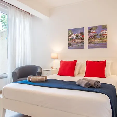 Apartment Charming And - 350m From The Cascais