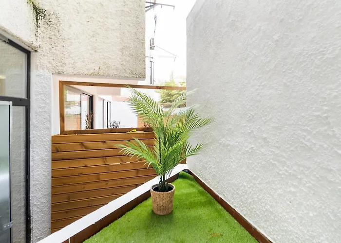 Apartman Charming And - 350m From The
