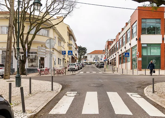 Charming And - 350m From The Cascais