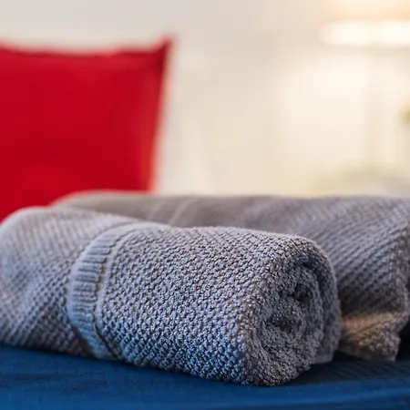 Charming And - 350m From The * Cascais