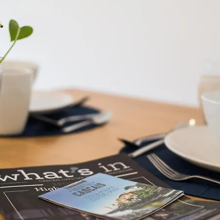 Charming And - 350m From The Апартаменты Кашкайш