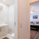 Charming And - 350m From The