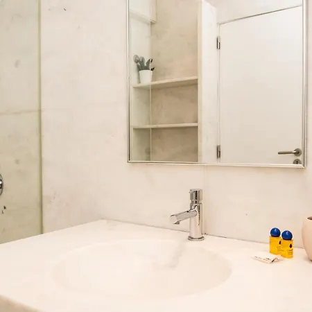 Charming And - 350m From The * Cascaes